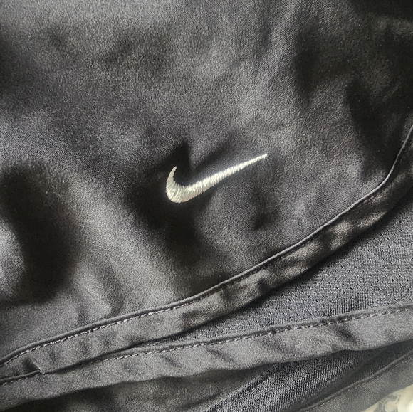Nike Dri-FIT Tempo Running Shorts Black White Swoosh XS - Picture 2 of 9